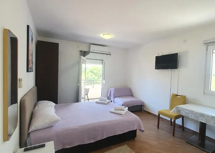 Apartments Luna